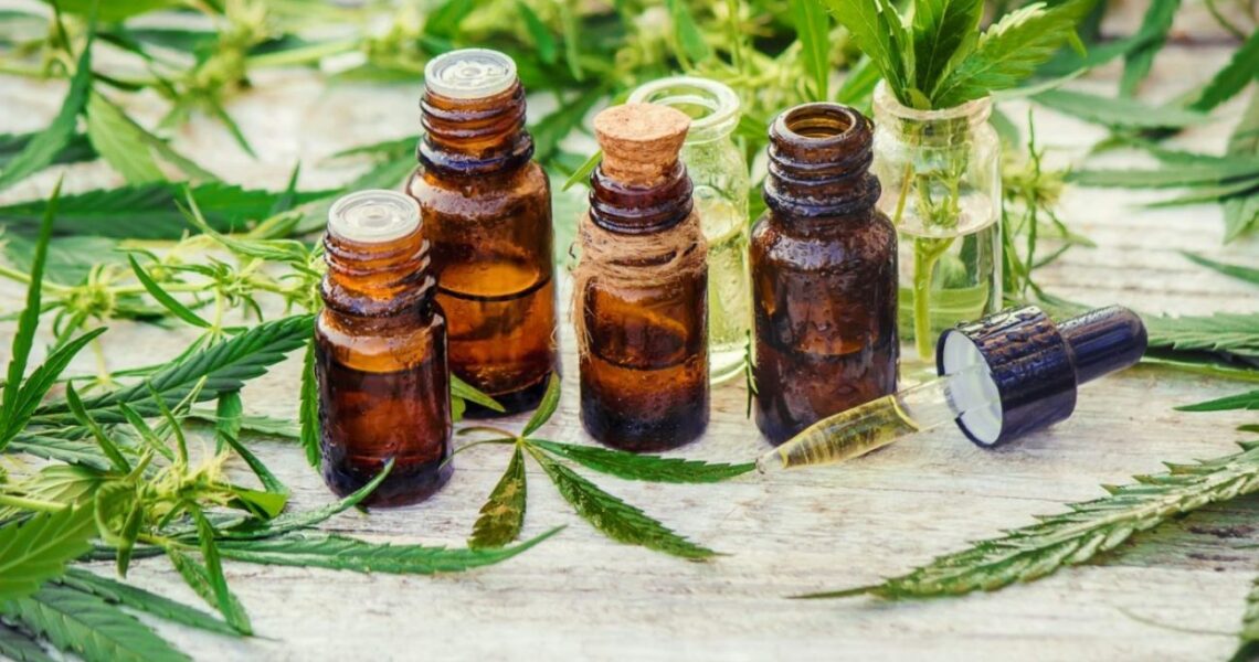 Benefits of Sage Tincture Supplements